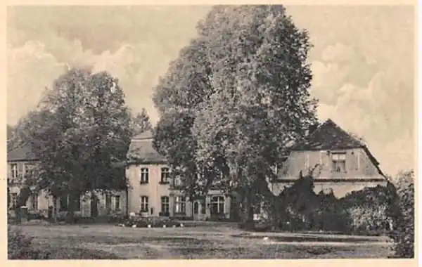 Godętowo Palace - historic building