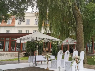 Hotel Pałac Godętowo - altana ślubna