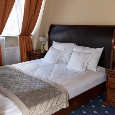 Hotel Pałac Godętowo - pokój De Lux (część sypialna)
