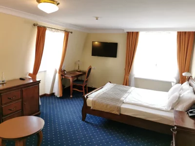 Hotel Pałac Godętowo - pokój Standard I (część sypialna)