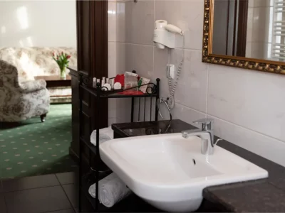 Hotel Pałac Godętowo - pokój Superior I (łazienka)