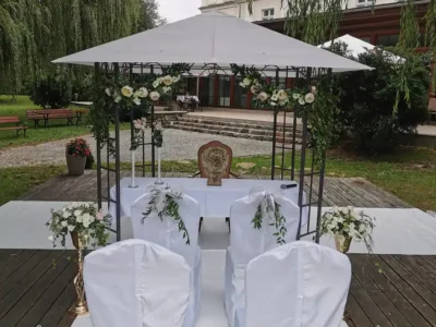Godętowo Palace hotel - outdoor wedding